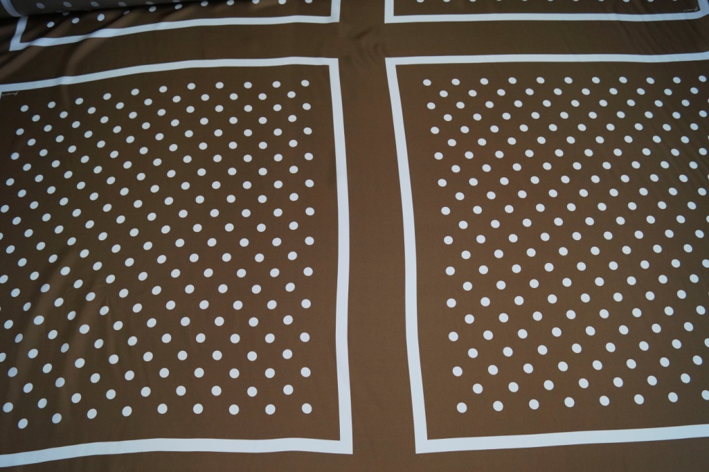 Фото 1 — Стильный шелковый платок